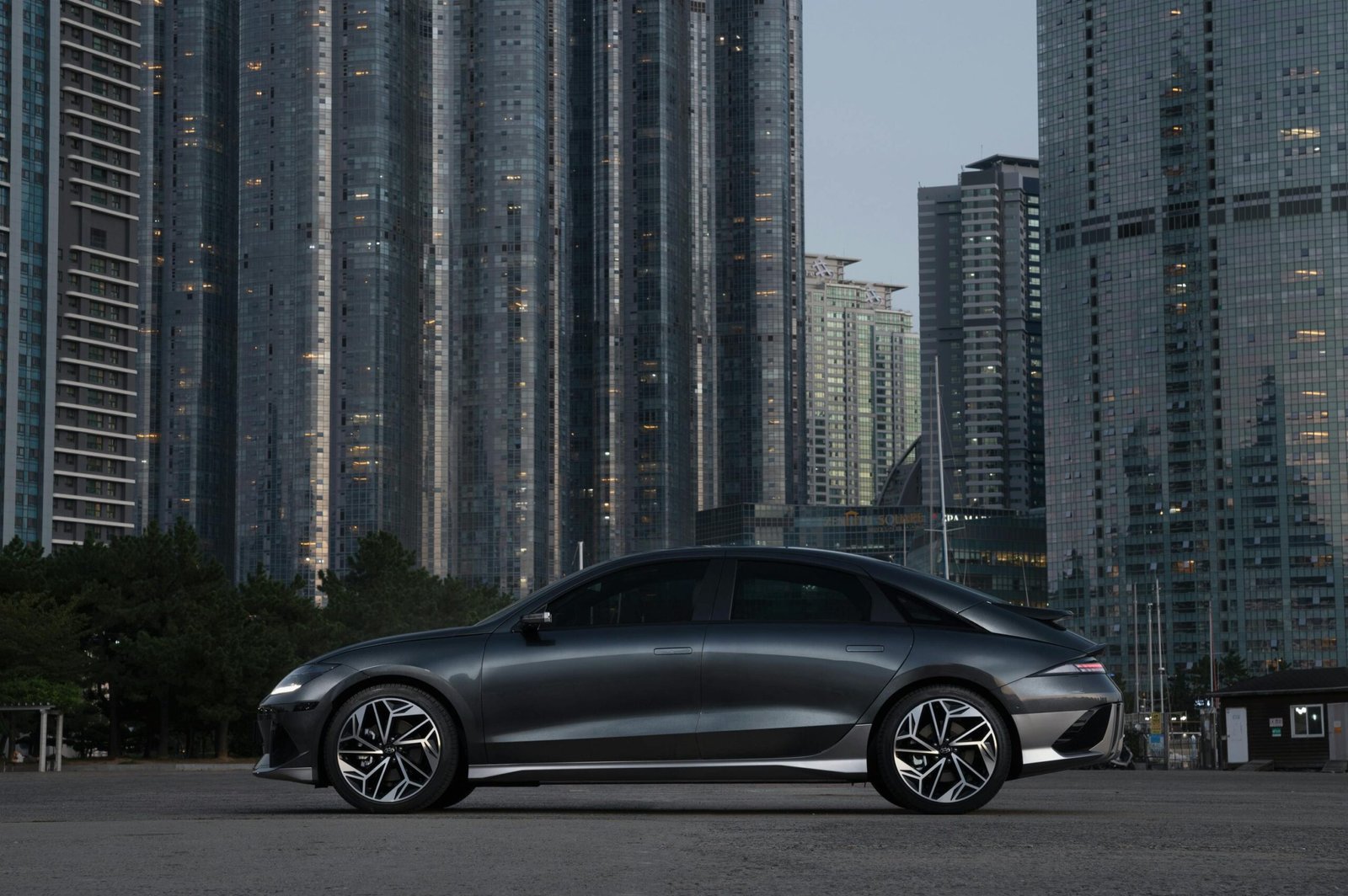 Feel The Thrill: Harrier EV’s in Ultimate Sports Ride