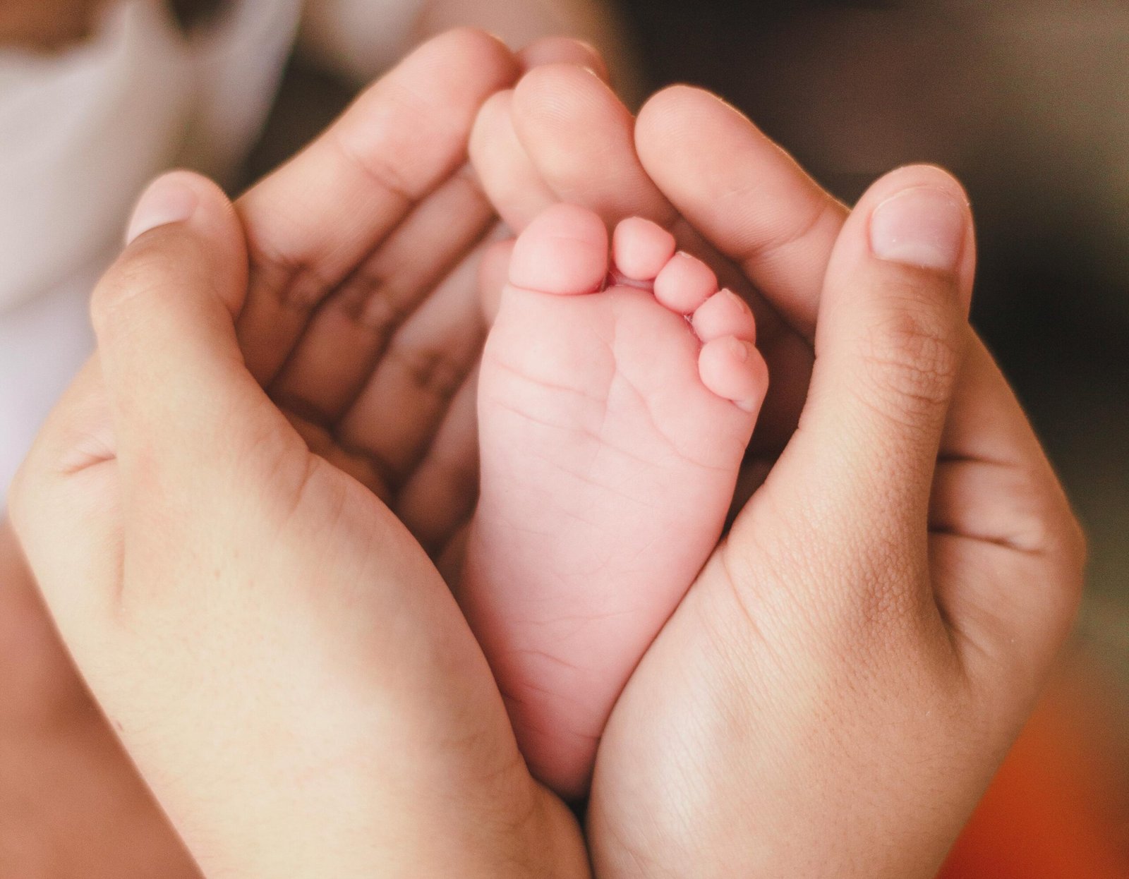 Top 10 Health Tips for New Moms in 2025: Wellness, Nutrition, and Self-Care
