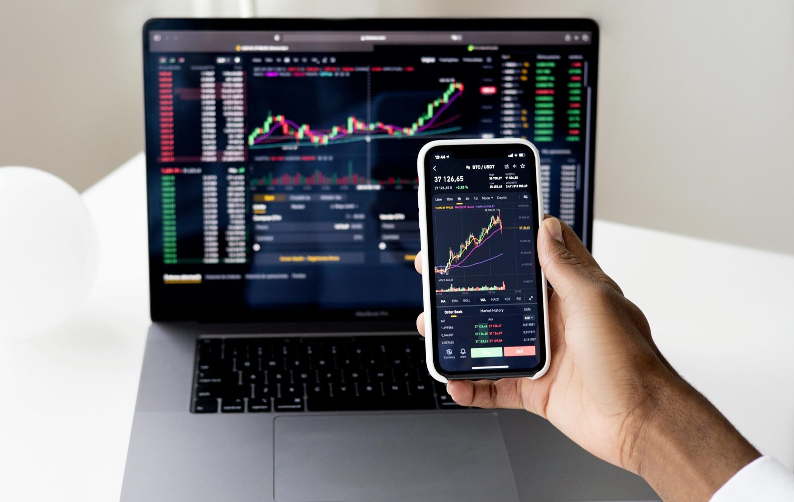 Exploring Israel Stock Exchange: Trends and Insights for 2025