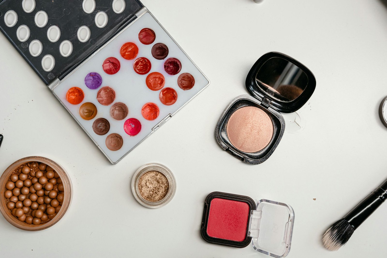 Top Beauty Products from Etsy You Need to Try: Best Picks for 2025